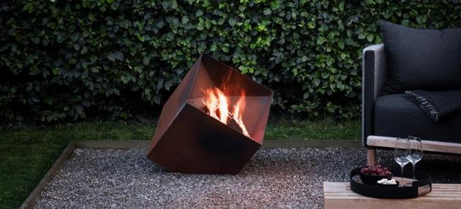 Warme haltene Rusty Finish Wood Burning Corten-Stahlfeuer-Würfel-Grube