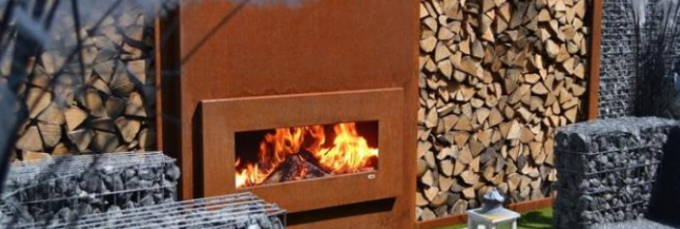 Hölzerner brennender Stahlofen freistehender Garten-Metallkamin im Freien Corten
