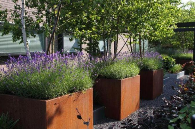 Quadratischer Stahlpflanzer moderne Metallgarten-Topf-Würfel-Größe Corten mit Entwässerungs-Löchern