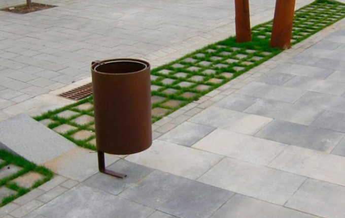 Antike im Freien schaut runden städtischen StahlAbfalleimer Metallsänften-Behälter Corten