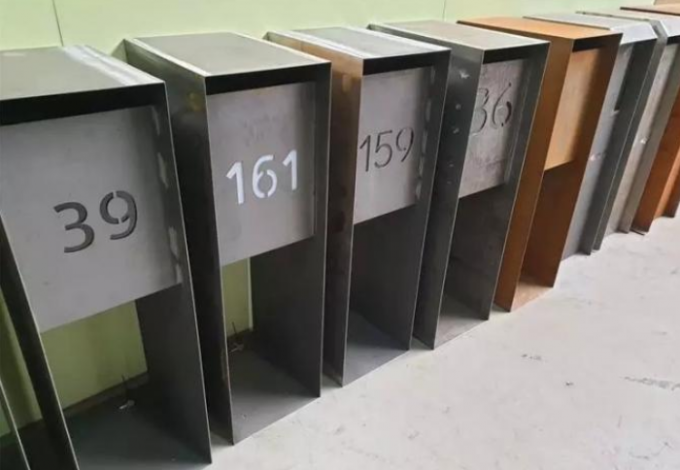 Stahlbriefkästen wasserdichter Metallpost-Kasten-Schlüssel-Verschluss im Freien Corten