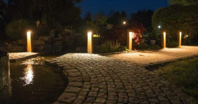 40cm modernes Quadrat führte Schiffspoller helle Stahl-Rusty Path Beleuchtung Corten