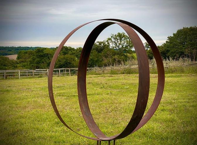 Großes rustikales Metall-Ring Circle Garden Art Corten-Stahlgarten Ring Hoop Sculpture