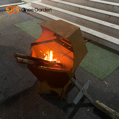 Tragbarer Grill aus Cortenstahl für Restaurant Indoor Outdoor Camping