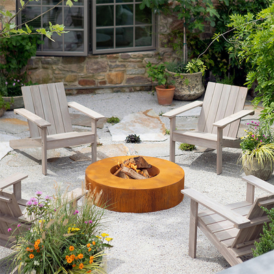 Decprative-Rundholz, das Stahlfeuer Pit Bowl Corten 70cm brennt