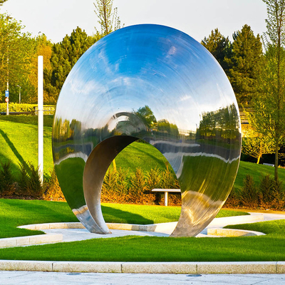 Moongate-Edelstahl-Skulptur spiegelte Garten-Skulptur CER Standard wider