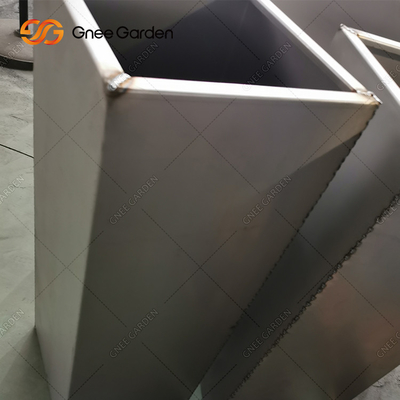 Großer Metalldekorativer Pflanzer-im Freien rechteckiger Metallwand-Pflanzer Corten