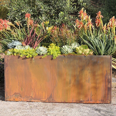 Kundenbezogenheits-Metallgarten-Pflanzer packt Stahlabflussrinnen-Pflanzer Corten 1200mm ein