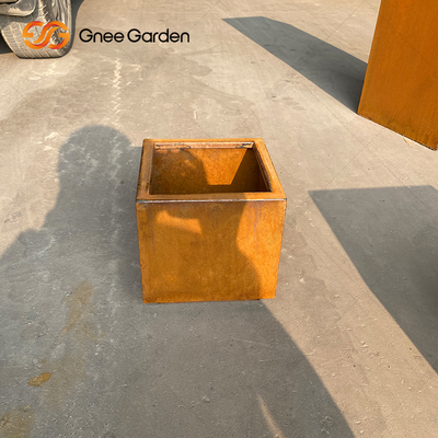 Rustikale Metallstahlpflanzer-im Freien großes Quadrat Garten Corten