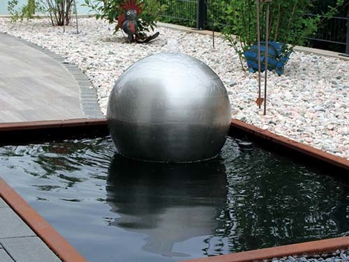 Rusty Corten Steel Garden Fountain-Ball-im Freien geformter Wasserfall