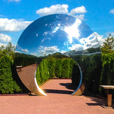 Moongate-Edelstahl-Skulptur spiegelte Garten-Skulptur CER Standard wider