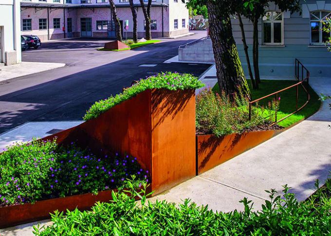 Stahlstützmauer Corten