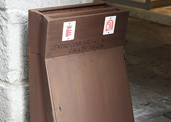 Stadtmöbel - Stahlabfalleimer Corten