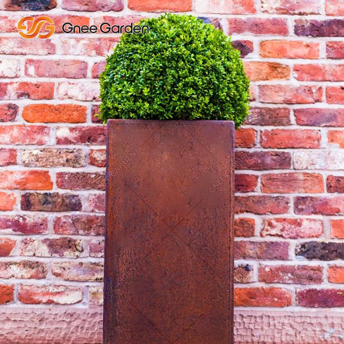 Kundengebundener hohe Stahlpflanzer-im Freien großer Landschaftsgarten-Metallblumen-Topf Corten