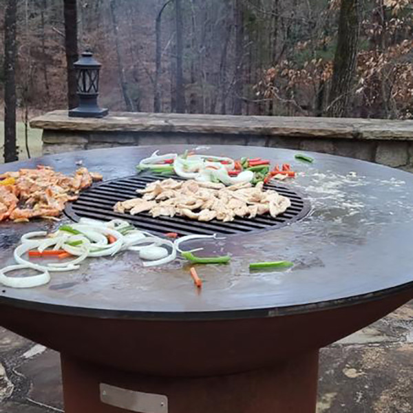 Holzkohle-getankte wetterfestes Metallkochende GRILL-Grills im Freien für das Grillen des Fleisches oder des Gemüses