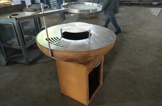 Modernes tragbares Stahlgrill-Holz im Freien brennender kampierender GRILL Grill Küche Corten