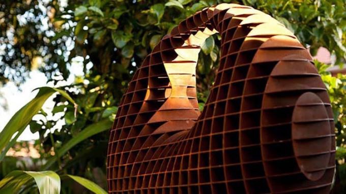 Stahlskulptur großer Landschaftsverzierungs-berühmter neuer Entwurf Corten mit dreidimensionaler Kugel-Form